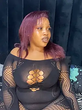 THICKBARBIE32 live