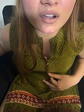 Tasty_LushDesire live