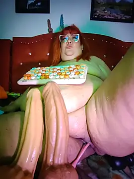 Nastymomslave live