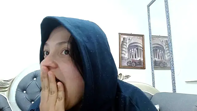 KataleyaStiward live