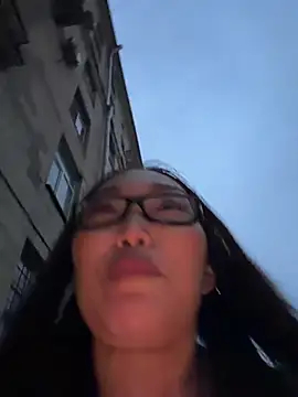 trytomakememoam live