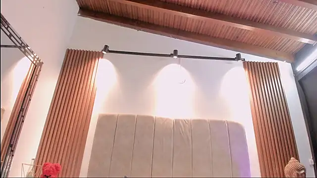 Aurora_Vesper live