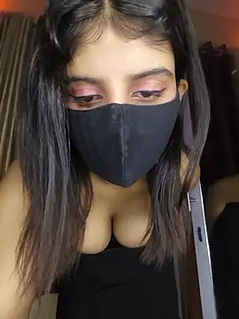 Zaayaa_2 live