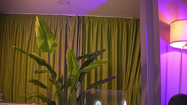 Ava_Solis live