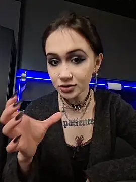 Heather_Ivy live