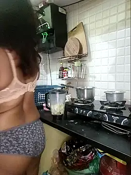 Premalatha_28 live