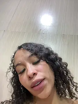 MarieLeon live