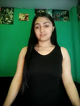 Nahiara_velez live