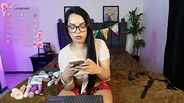 Ariana_lee19 live