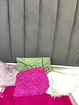 LonelyQueenxx25 live