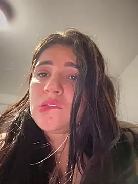 horny_roomiess live