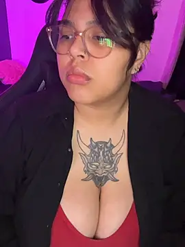 miacanela_xo live