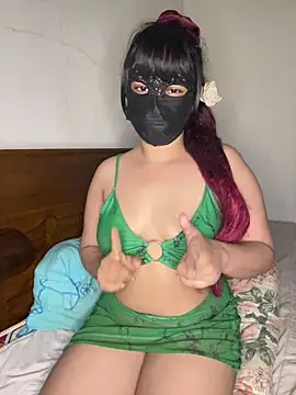 Ariana__Marie live