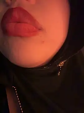 zahra_Jalid live
