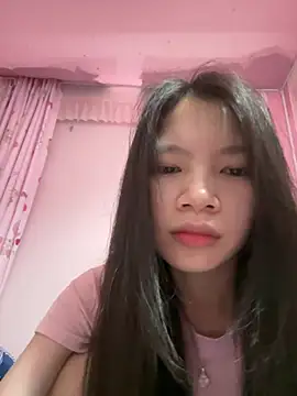 Miuu18 live