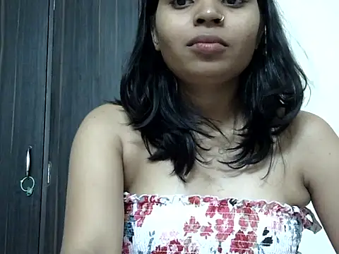 kAVYA_05 live