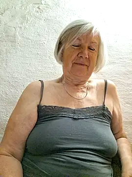 KlaudiaDarling live