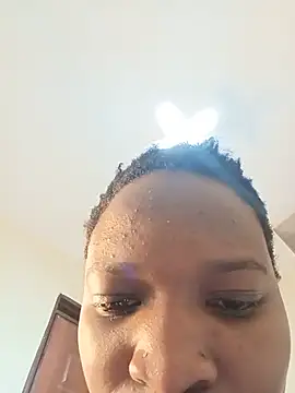 Prettie_quin live