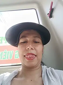 2HotAsain4u live