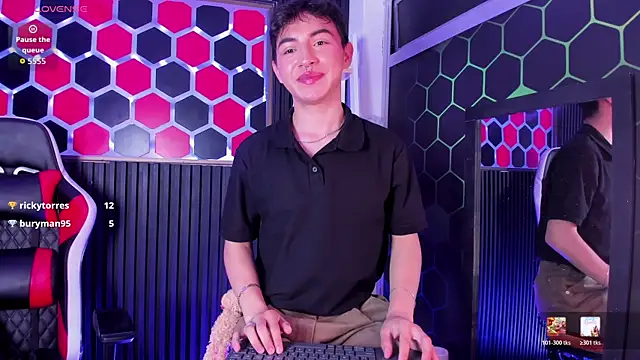 Cristopher_Wild live