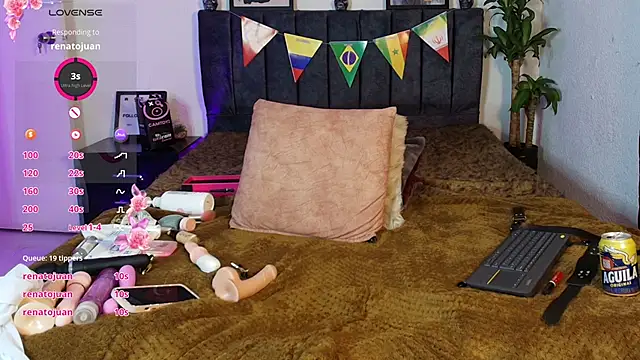 Ariana_lee19 live