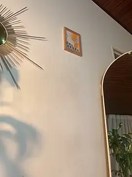 _zoe_bakerr live