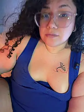 CurlyMilf_Vannexxxa live