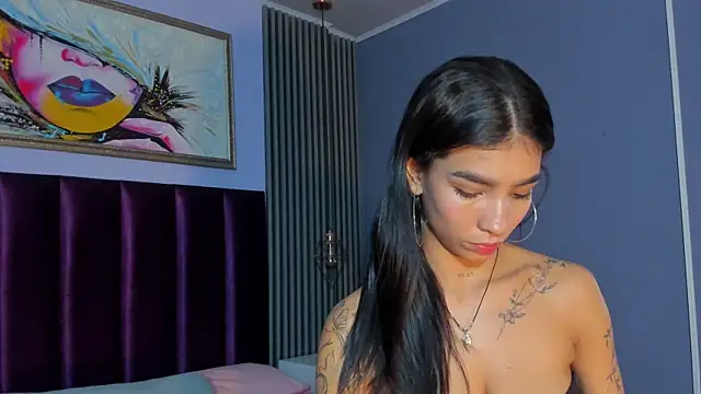 LauraAristizabal live