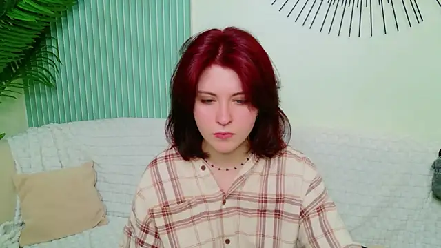 Milana_Bold live