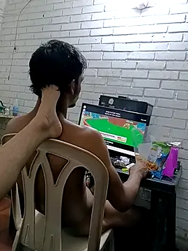 valeriaswang_Lucas live