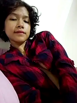 Kittyiyi live