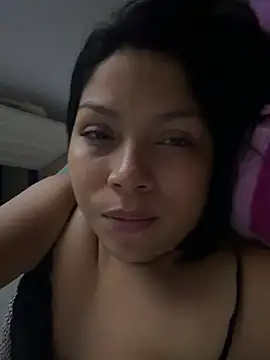ISABELLA__LUNA live