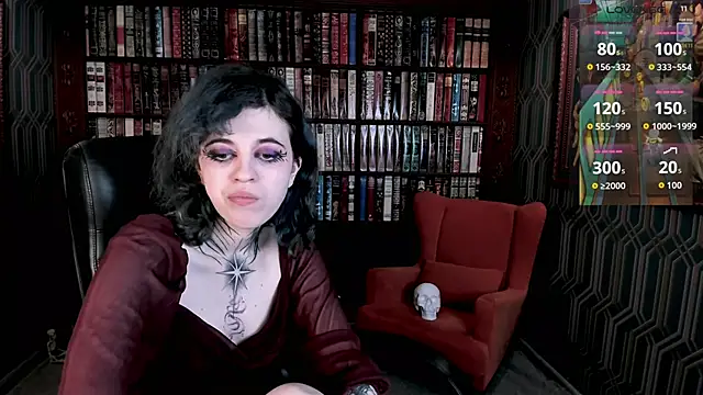NoelleGothicShadow live