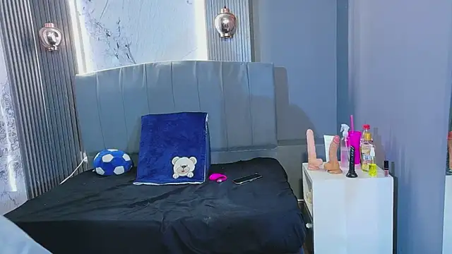 Chloe16_ live