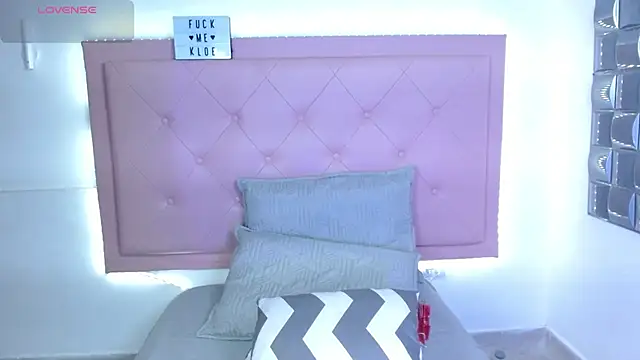 Kloe__watson live