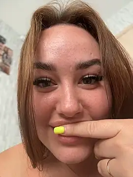 KiraSunshine live