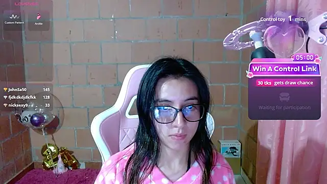Maggie_Fox3 live