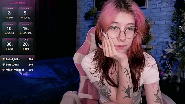 Alice_Nyx live