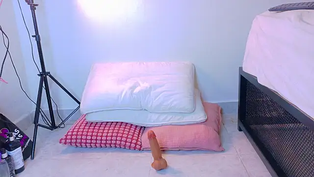 SofiaDiamond_ live