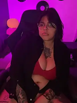 miacanela_xo live
