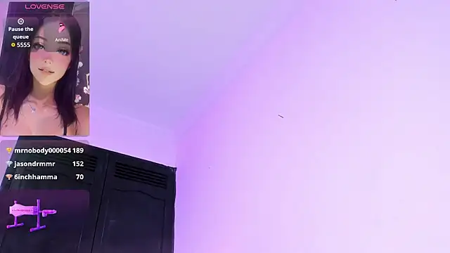 valentinna_montess live