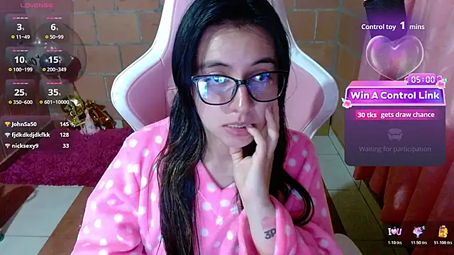 Maggie_Fox3 live