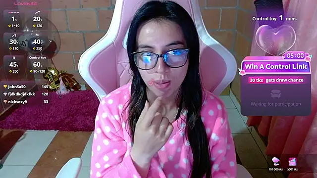 Maggie_Fox3 live