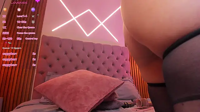 Sophia_turneer live