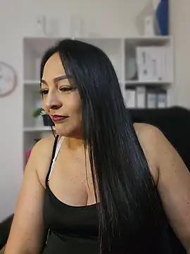 Gina_Myers live