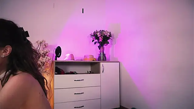 Misslullu live