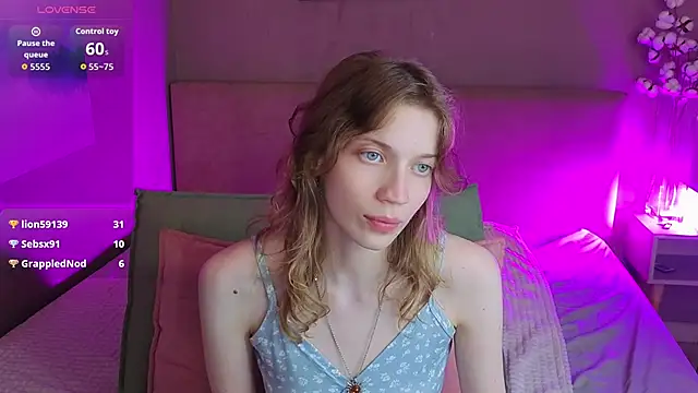 Emily_Cartex live