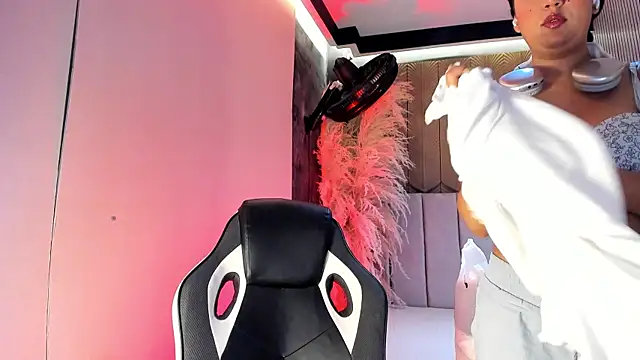 SweetNova1 live