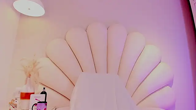 SiennaMoore live