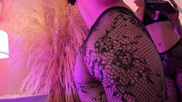 alice_lodge_ live